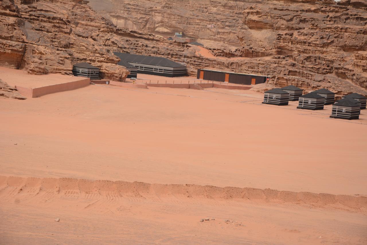 Space Village Luxury Camp Ουάντι Ραμ Εξωτερικό φωτογραφία