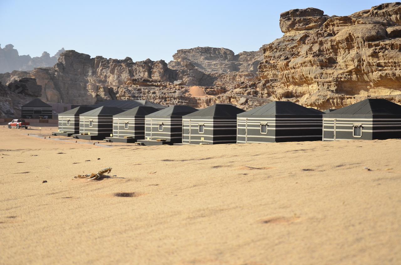 Space Village Luxury Camp Ουάντι Ραμ Εξωτερικό φωτογραφία